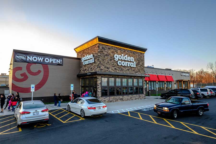 Golden Corral restaurant exterior