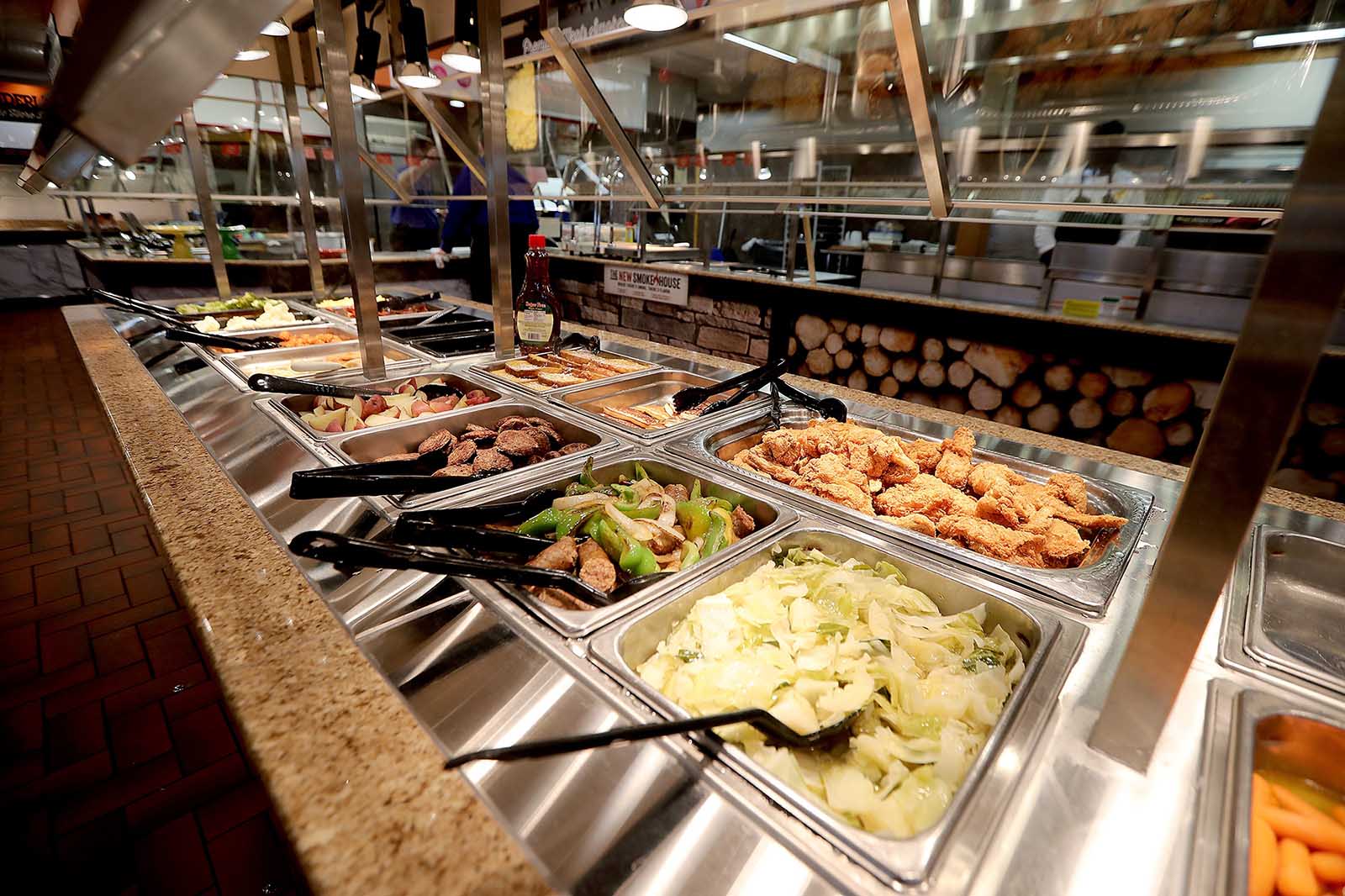 Golden Corral Restaurant buffet spread